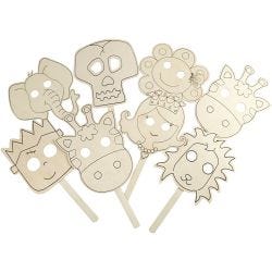 Maskers