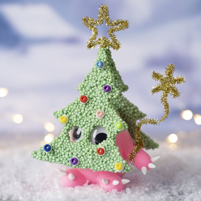Kerstmonster gemaakt van Silk Clay® en Foam Clay®