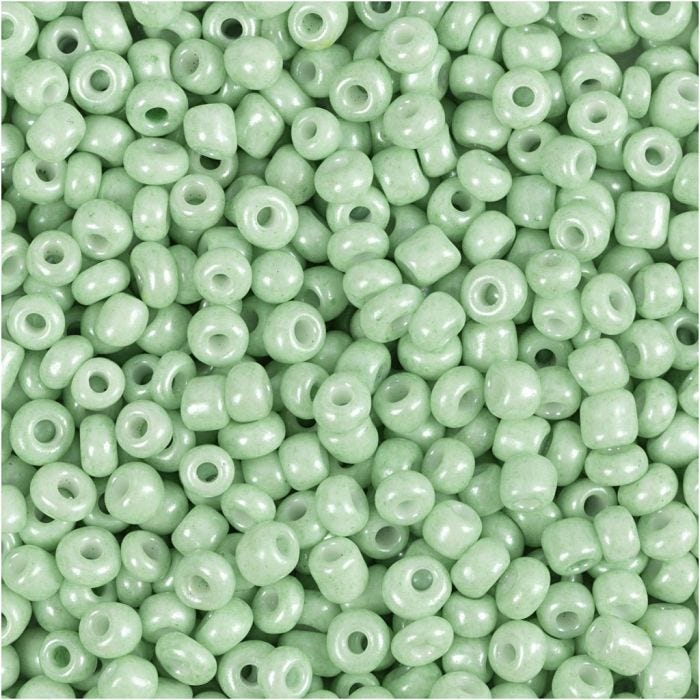 Rocailles, d 3 mm, afm 8/0, gatgrootte 0,6-1,0 mm, lichtgroen, 25 gr/ 1 doos