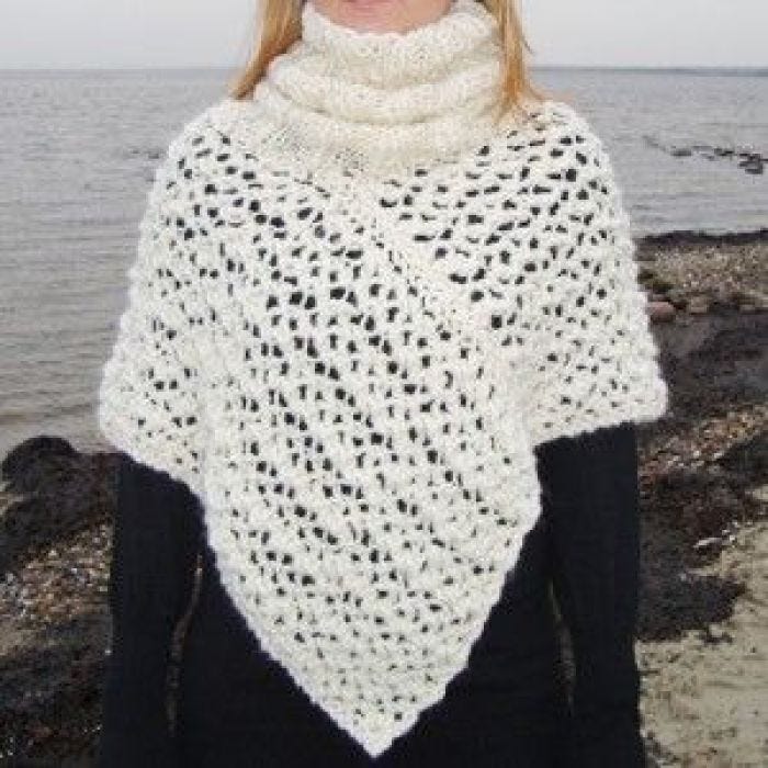 Korte Poncho met een coll