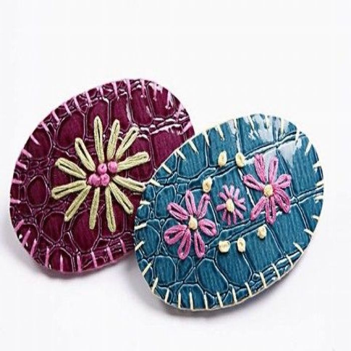 Haarspelden van slangenhuid