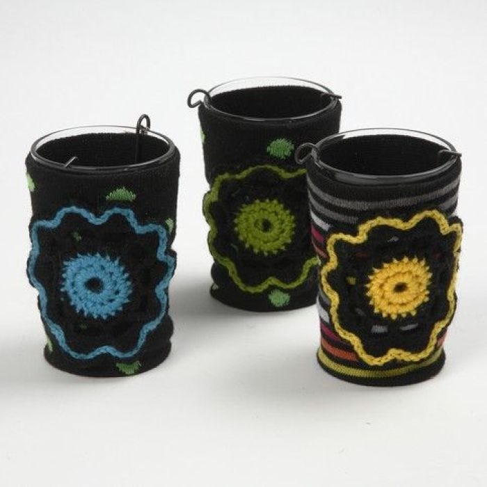 Waxinelichthouders met een decoratieve sok