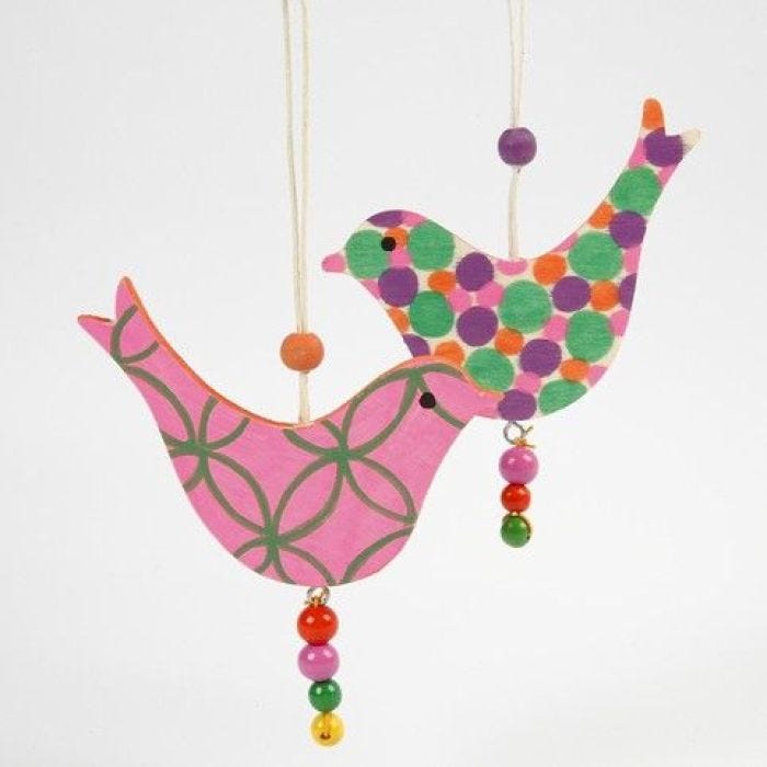 Houten vogels gedecoreerd met Poster Hobby Markers