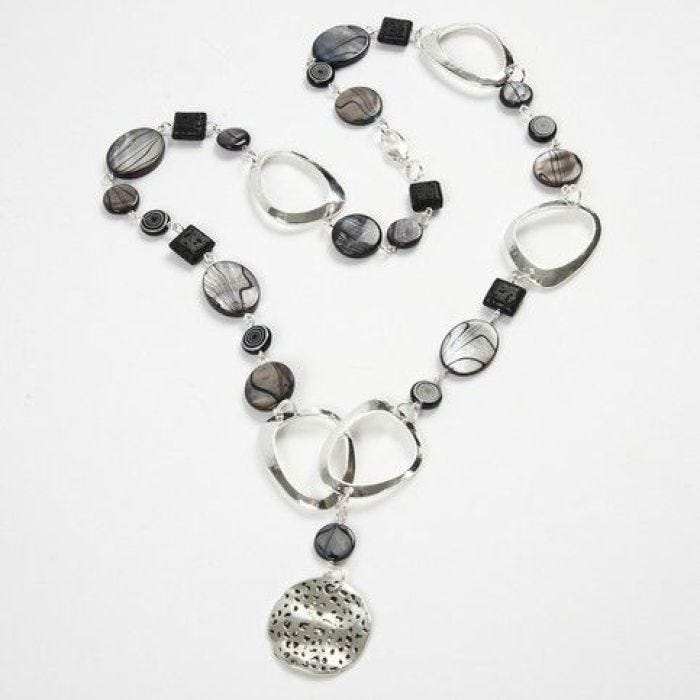 Ketting met oesterkralen
