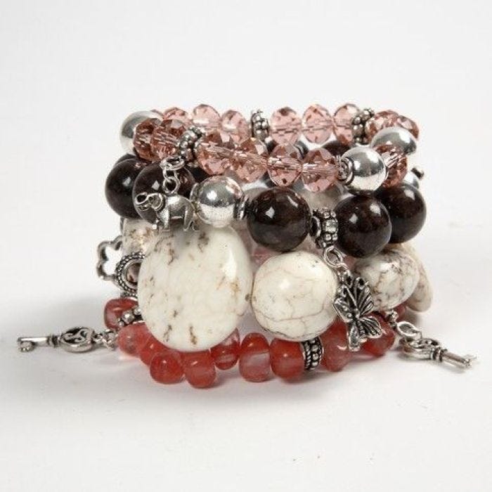 Armbanden met steen en glazen kralen