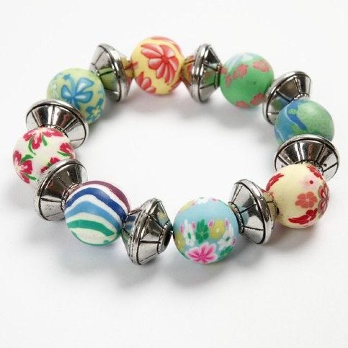 Armband met kleikralen