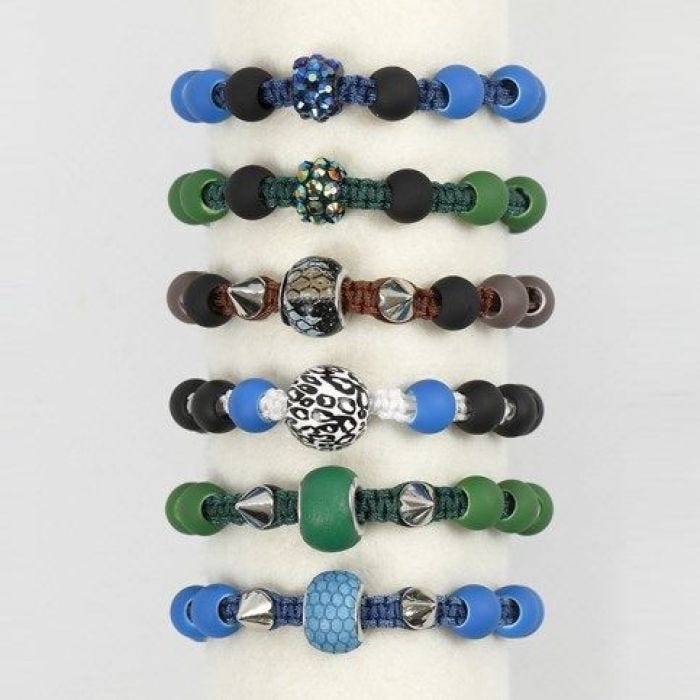 Gevlochten armband met studs en kralen