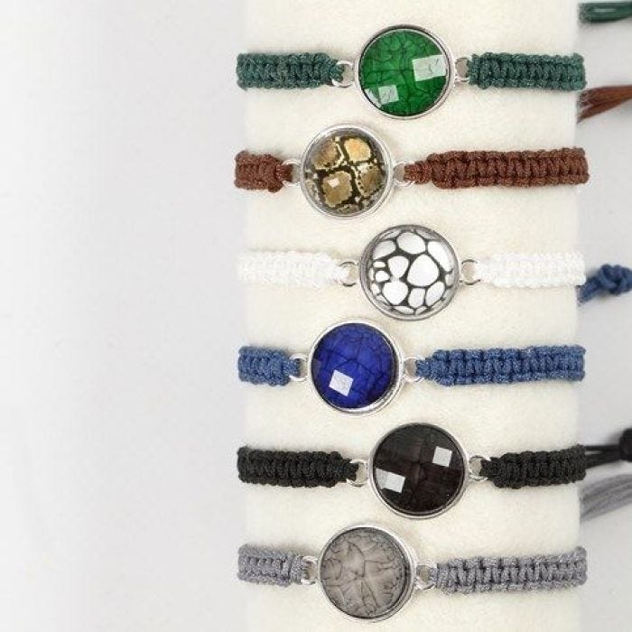 Gevlochten armband met cabochon