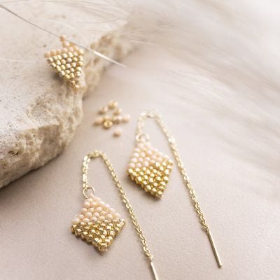 Oorhangers met hangers van rocaille