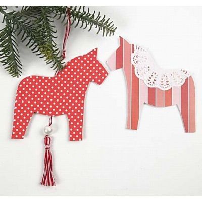 Papieren paard om op te hangen