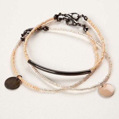 Armbanden van sieradendraad met Rocaille kralen en hangers