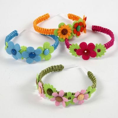 Haarband met bloemen van vilt en cabochons