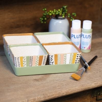Bloempotten van bamboevezels gedecoreerd met Plus Color