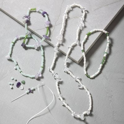Halsketting en armband met amethist