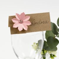 Plaatskaart met 3D bloemen van karton